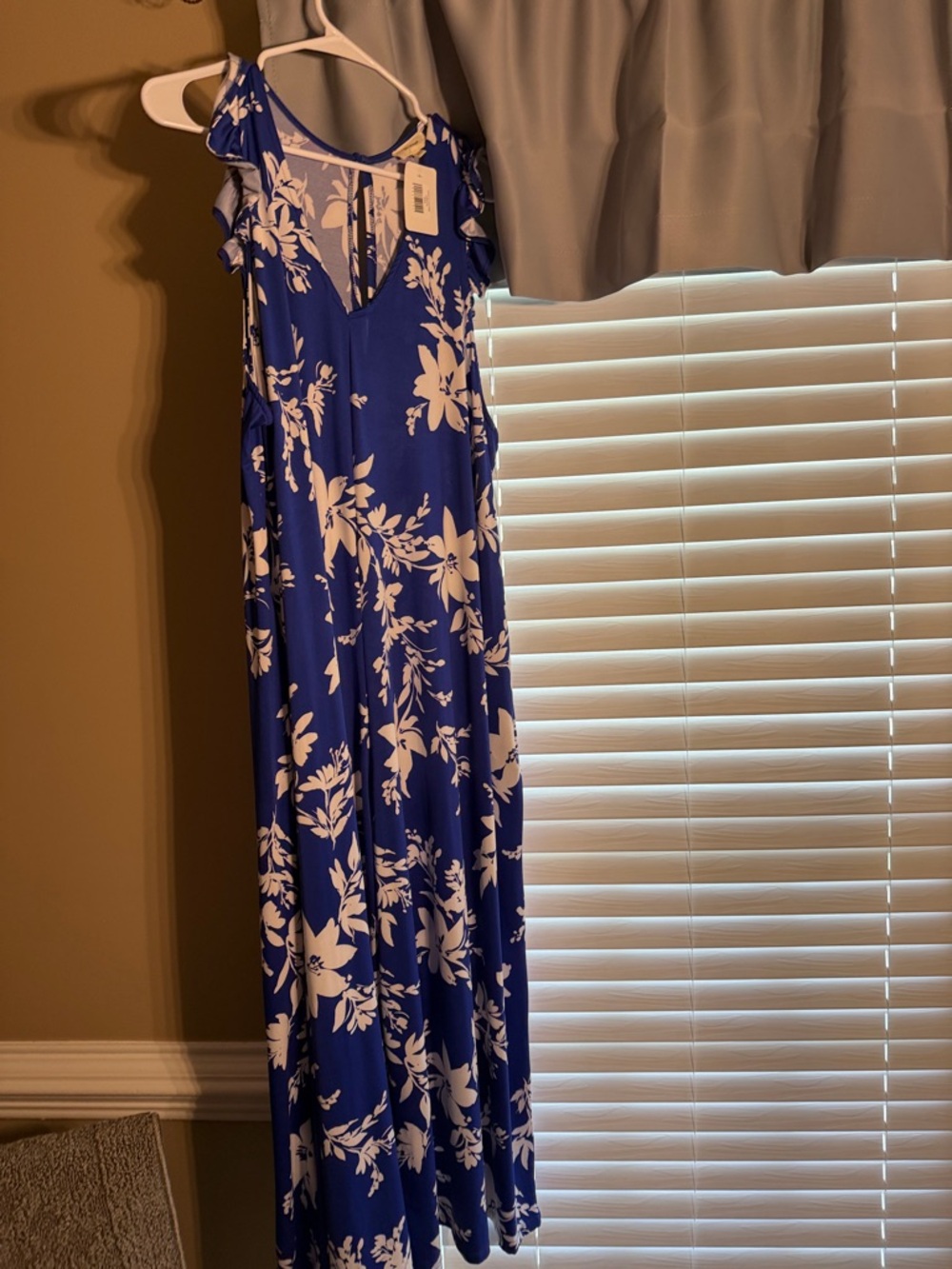 Women's Blue & White Floral Jumpsuit Romper - Sleeveless V-Neck